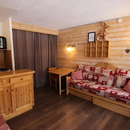 Daire Neves - 4 Personnes Dans Le Quartier Anime De La Station Mae-7704 Val Thorens