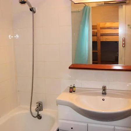 Apartmán Neves - 4 Personnes Dans Le Quartier Anime De La Station Mae-7704 *