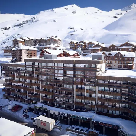 Neves - 4 Personnes Dans Le Quartier Anime De La Station Mae-7704 Daire Val Thorens